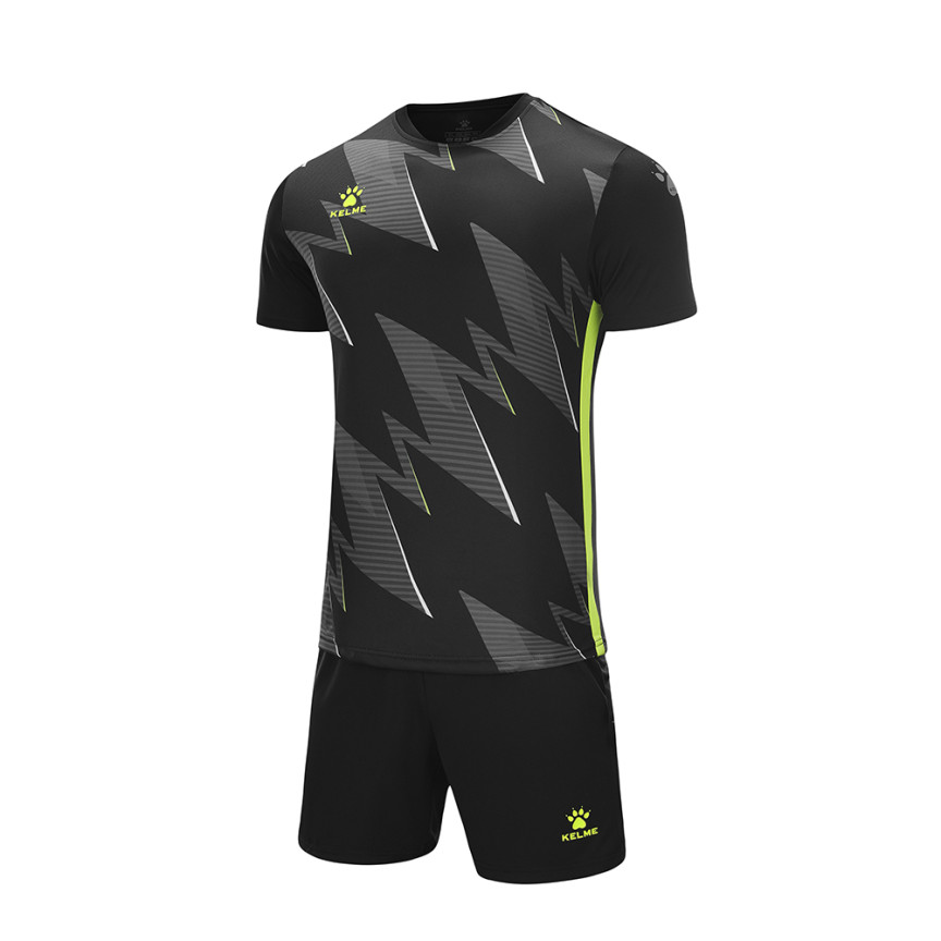 Комплект футбольної форми чорний KELME MADRID 8251ZB1004.9000 Комплект футбольної форми чорний KELME MADRID 8251ZB1004.9000