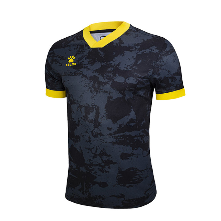 Футболка чорна KELME KHAKI 3801218.9000