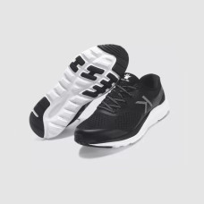 Кросівки  Kelme  унісекс чорні YX80215072.9000